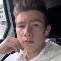 Я Саша, 18, из Москвы, ищу знакомство для без обязательств