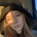 Я Софья, 20, из Пскова, ищу знакомство для приятного времяпровождения