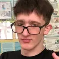 Я Владимир, 19, знакомлюсь для без обязательств в Тюмени