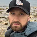 Николай из Парижа, ищу на сайте общение