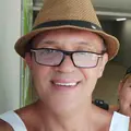 Я Лада, 49, знакомлюсь для регулярного секса в Азове
