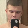 Я Рома, 20, знакомлюсь без обязательств в Азове