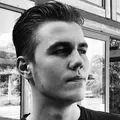 Илья из Симферополя, ищу на сайте дружбу