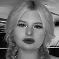Я Янка, 18, из Уфы, ищу знакомства без обязательств
