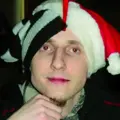 Я Oleg, 38, из Троицка, ищу знакомство для постоянных отношений