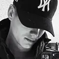 Я Артём, 23, из Нягани, ищу знакомство для постоянных отношений