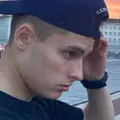 Егор из Калининграда, мне 19, познакомлюсь для на одну ночь