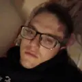 Вадим из Новомосковска, мне 20, познакомлюсь на одну ночь