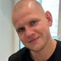 Я Денис, 25, из Москвы, ищу знакомство для постоянных отношений