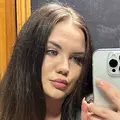 Валерия из Саратова, ищу на сайте общение