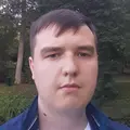 Я Артём, 23, знакомлюсь на одну ночь в Великих Луках