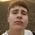 Я Арсений, 18, из Волгограда, ищу знакомство для постоянных отношений