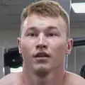 Я Богдан, 18, из Мурино, ищу знакомство для регулярного секса