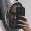Я Павел, 19, из Москвы, ищу знакомство для постоянных отношений