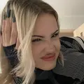 Я Арина, 20, знакомлюсь без обязательств в Рязани