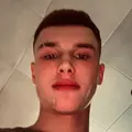 Я Женя, 19, из Москвы, ищу знакомство для регулярного секса