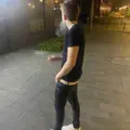 Ренат из Реутова, мне 18, познакомлюсь для секса на одну ночь
