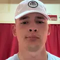 Я Андрей, 19, из Уфы, ищу знакомства без обязательств