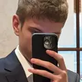 Я Vladimir, 18, из Братска, ищу знакомство для приятного времяпровождения