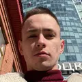 Владислав из Ломоносова, ищу на сайте на одну ночь