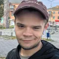 Я Андрей, 27, из Саратова, ищу знакомства без обязательств