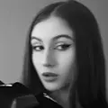 Я Вика, 18, знакомлюсь для совместных путешествий в Курске