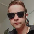 Влад из Кировска, мне 27, познакомлюсь для на одну ночь