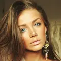 Анастасия из Кемерово, ищу на сайте регулярный секс
