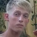 Я Максим, 19, из Ростова-на-Дону, ищу знакомство для на одну ночь