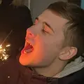 Я Александр, 18, из Москвы, ищу знакомство для на одну ночь