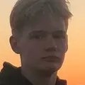 Я Артём Кравченко, 20, из Барнаула, ищу знакомство для регулярного секса