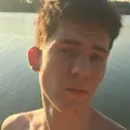 Амир из Калининграда, ищу на сайте на одну ночь