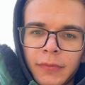 Марат из Уфы, мне 23, познакомлюсь без обязательств