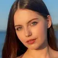 Аня из Лондон, мне 24, познакомлюсь для секса на одну ночь
