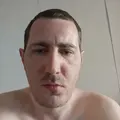 Я Александр, 31, из Ижевска, ищу знакомства без обязательств