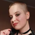 Екатерина из Курска, мне 21, познакомлюсь для регулярного секса