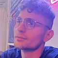 Я Вадик, 27, знакомлюсь без обязательств в Санкт-Петербурге