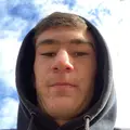 Алим из Вена, мне 18, познакомлюсь для общения