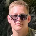 Я Dmitriy, 24, из Вологды, ищу знакомства на одну ночь