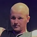 Я Александр, 22, из Симферополя, ищу знакомство для приятного времяпровождения