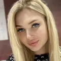 Я Эмили, 23, знакомлюсь для открытые отношения в Москве
