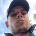 Я Иван, 23, из Тихвина, ищу знакомство для без обязательств