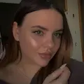 Я Полина, 20, из Москвы, ищу знакомства без обязательств