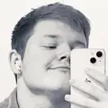 Я Саша, 20, из Вологды, ищу знакомство для регулярного секса