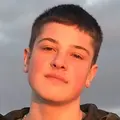 Я Аркадий, 23, из Мурманска, ищу знакомства без обязательств