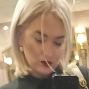 Я Маша, 29, из Георгиевска, ищу знакомство для без обязательств