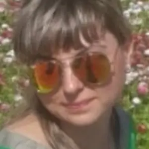 Катя из Губкинского, ищу на сайте виртуальный секс