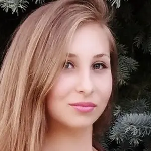 Я Милена, 24, из Тобольска, ищу знакомство для приятного времяпровождения