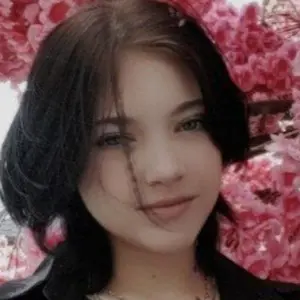 Я Кристина, 18, знакомлюсь на одну ночь в Новосибирске