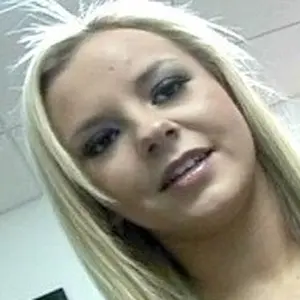 Я Галина, 23, знакомлюсь для регулярного секса в Лисках